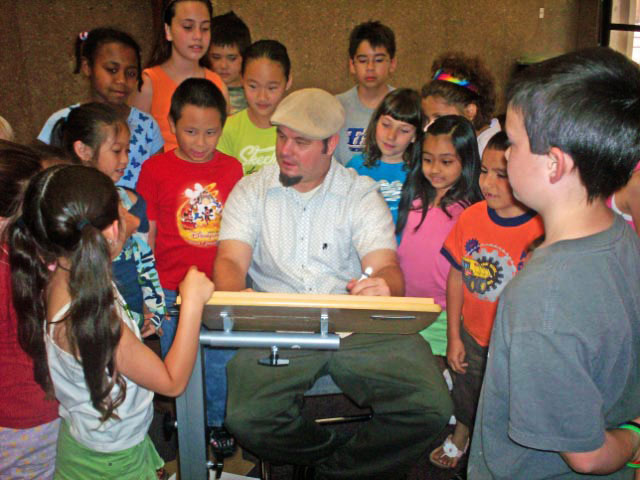 grant drawing cartoons childrens party